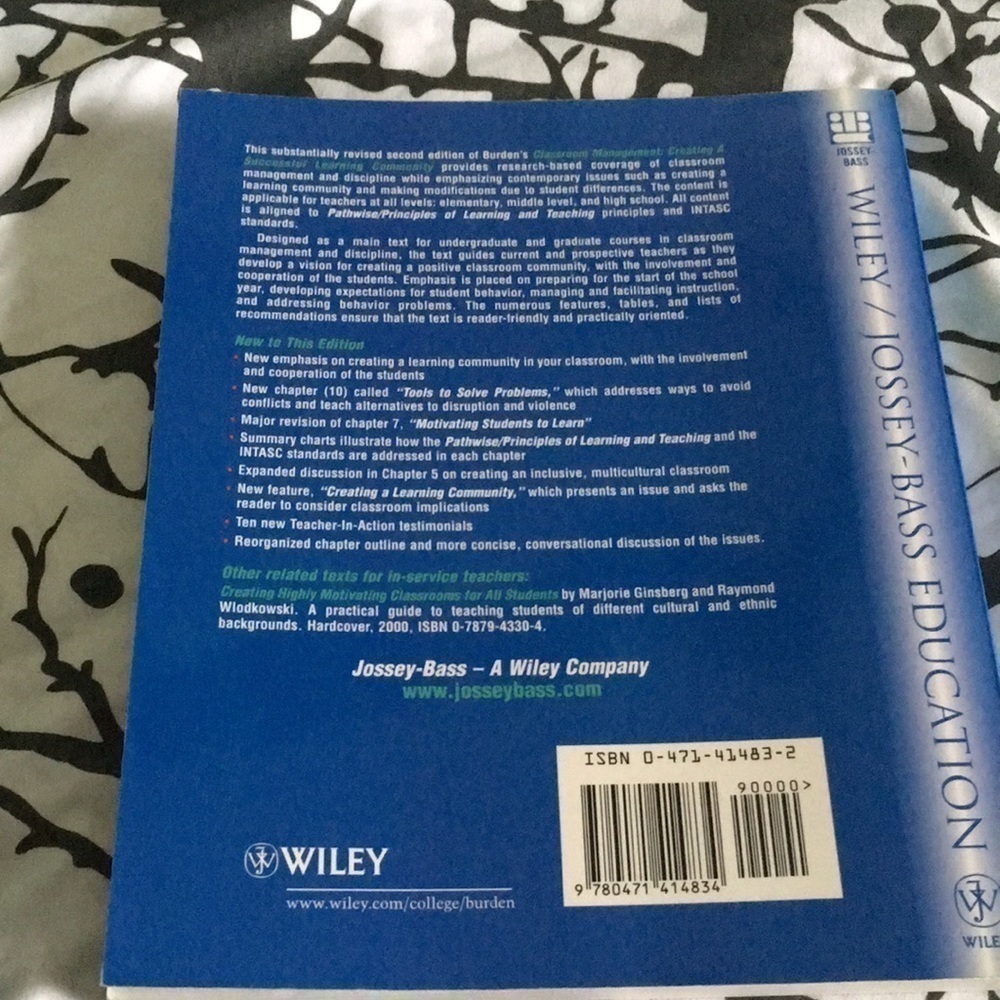 CLASSROOM Management Second Edition Paperback - Picture 5 of 8